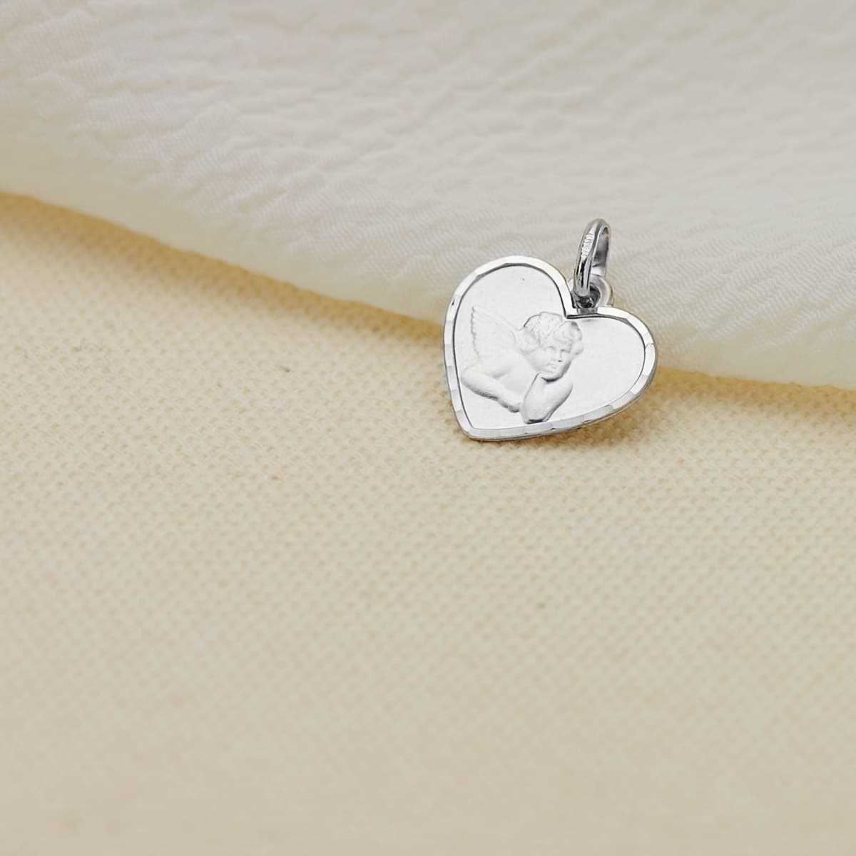 9K MEDALLA ORO AMARILLO ORO BLANCO ANGELITO BURLON CORAZON BORDE TALLADO 14X12 MM